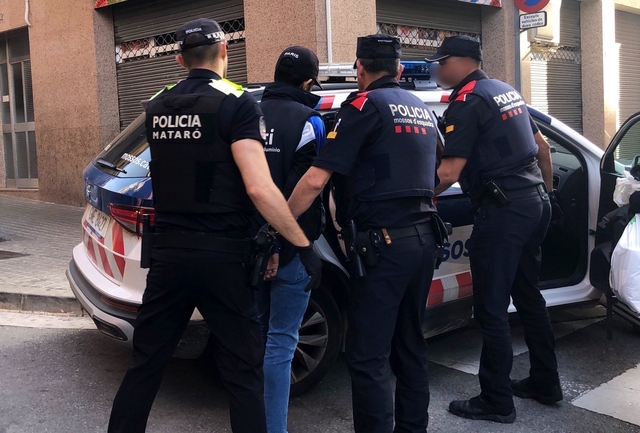 Les detencions es van realitzar a Barcelona, Martorell, Manresa i Terrassa