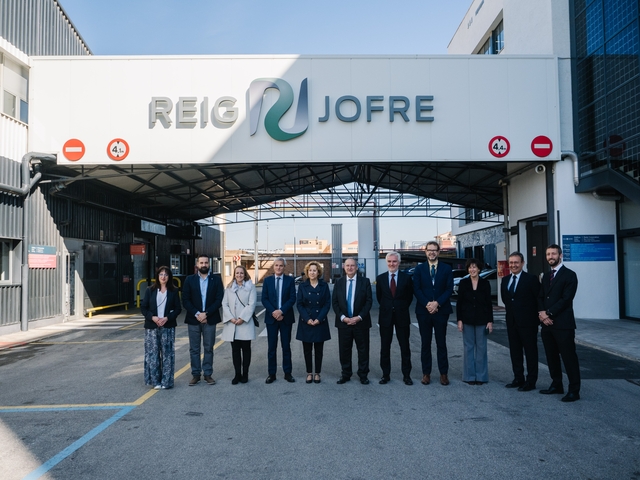 ECONOMIA: El ministre d’Indústria i Turisme visita l’empresa santjoanenca Reig Jofre