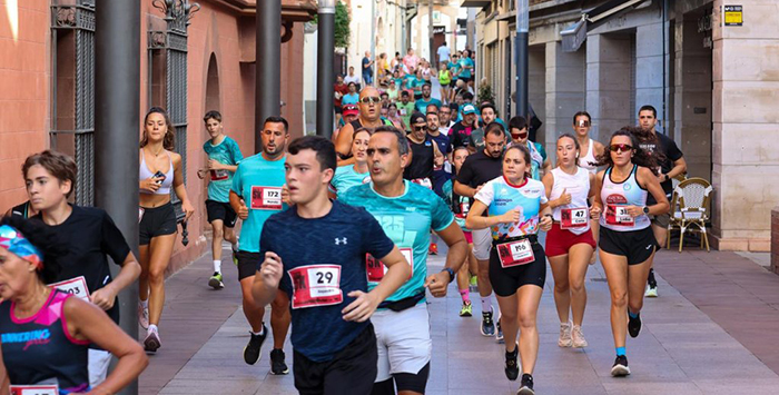 Alejandro Rodríguez i Judith Corachan guanyen la Cursa Popular de Viladecans