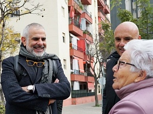 Carlos Carrizosa, durant una visita al municipi baixllobregatí