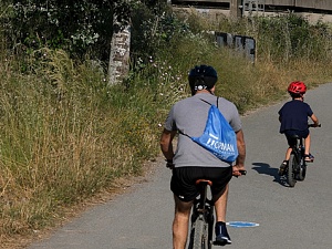 En total, a la zona agrícola i la ribera del riu s’han senyalitzat quatre itineraris: dos reservats per al passeig, un per córrer i passejar i un per anar en bicicleta