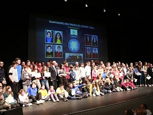 Foto de família dels guanyadors i nominats en totes les categories