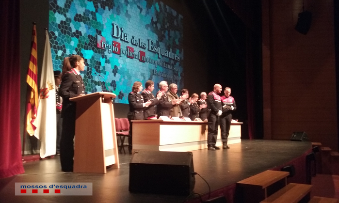 Actes del Dia de les Esquadres a l'Auditori de Cornellà de Llobregat