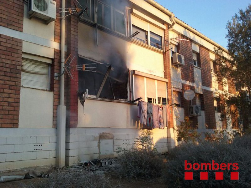 Estat de l'habitatge després que els bombers apagessin l'incendi