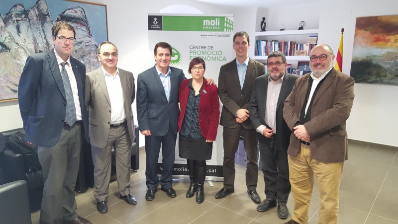 L'alcalde de Martorell, Xavier Fonollosa, i el president de PIMEC Baix Llobregat-L’Hospitalet, Ramón Pons, van signar aquesta setmana el conveni 