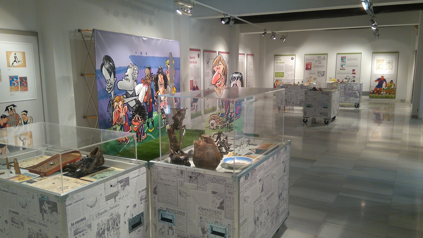 La instal·lació mostra el futbol a través de la mirada dels dibuixants, il·lustradors i humoristes catalans 