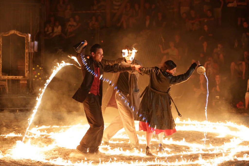 Els francesos Bilbobasso (dansa i foc), present a l'edició d'enguany