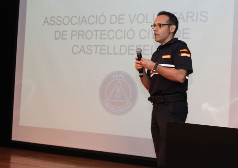 SOCIETAT: Es presenta l'Associació de Voluntaris de Protecció Civil de Castelldefels