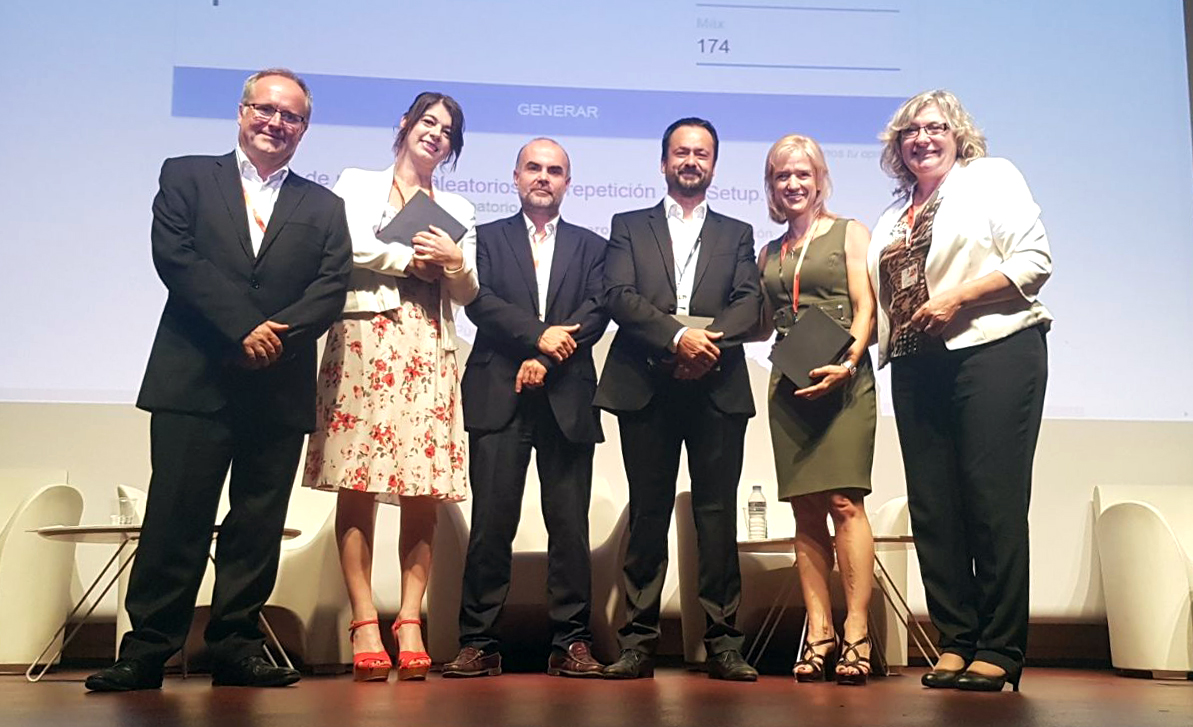 A més del premi al Municipi Connectat, lliurat a l’alcaldessa d’Esplugues, Pilar Díaz, també s’han fet dos reconeixements més: a l’Empresa Transformada i a l’Empresari TIC