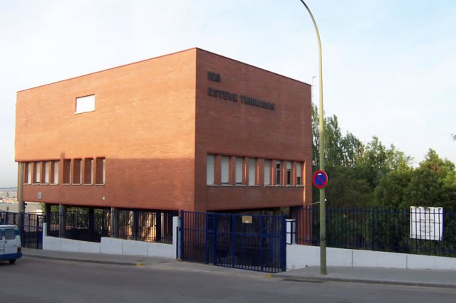 Institut Esteve Tarraas de Cornellà de Llobregat