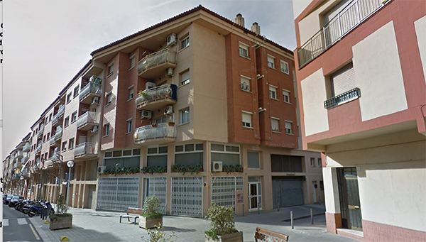 SUCCESSOS: Dues persones ferides a Sant Andreu de la barca per un incendi en una cuina