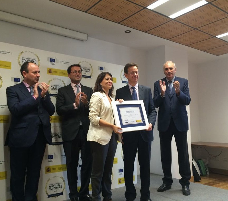 L'alcaldessa de Gavà, Raquel Sánchez, va recollir el premi