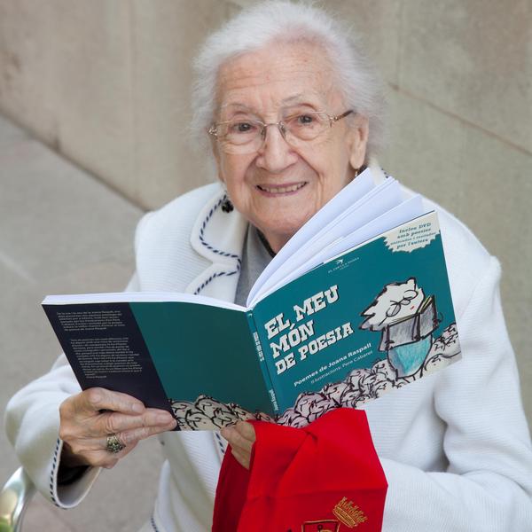 CULTURA: Sant Feliu de Llobregat homenatja Joana Raspall en el 104 aniversari del seu naixement