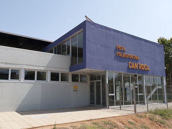 SOCIETAT: Arrenca la segona fase de la reforma del poliesportiu municipal de Can Roca
