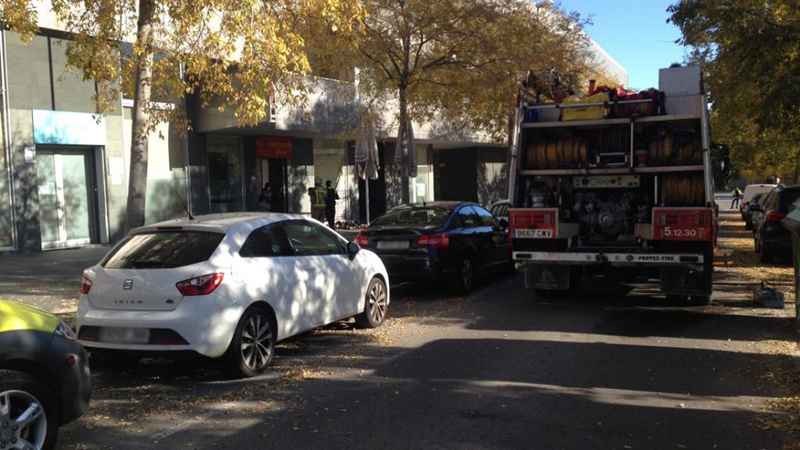 L'incident s'ha produït al número 6 del carrer Santiago Rossinyol i Prats de Viladecans