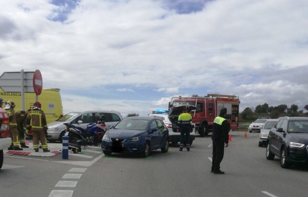 SUCCESSOS: Mor un motorista en un accident viari a Sant Esteve Sesrovires