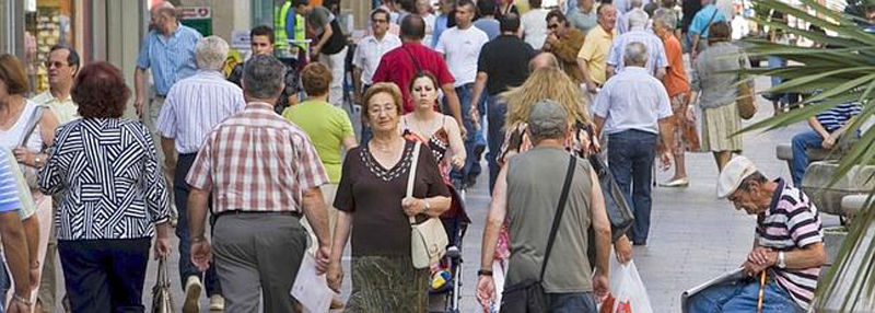 el percentatge de població estrangera empadronada a la comarca (9,2%) és inferior a la proporció de població estrangera del conjunt de l’Àrea Metropolitana (14,7%), de l’ATM (13,1%) i de Catalunya (13,8%)