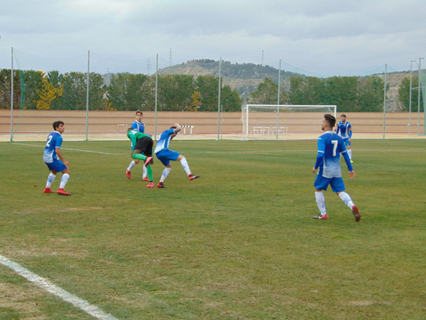 ESPORTS (FUTBOL, TERCERA DIVISIÓ): El Castelldefels puntua a Ascó