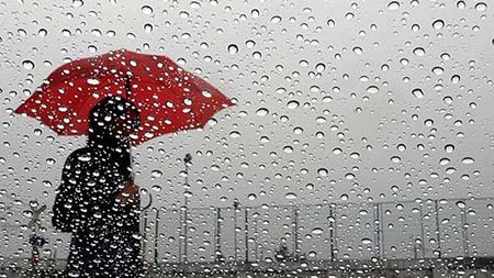 lluvia paraguas rojo 644x362