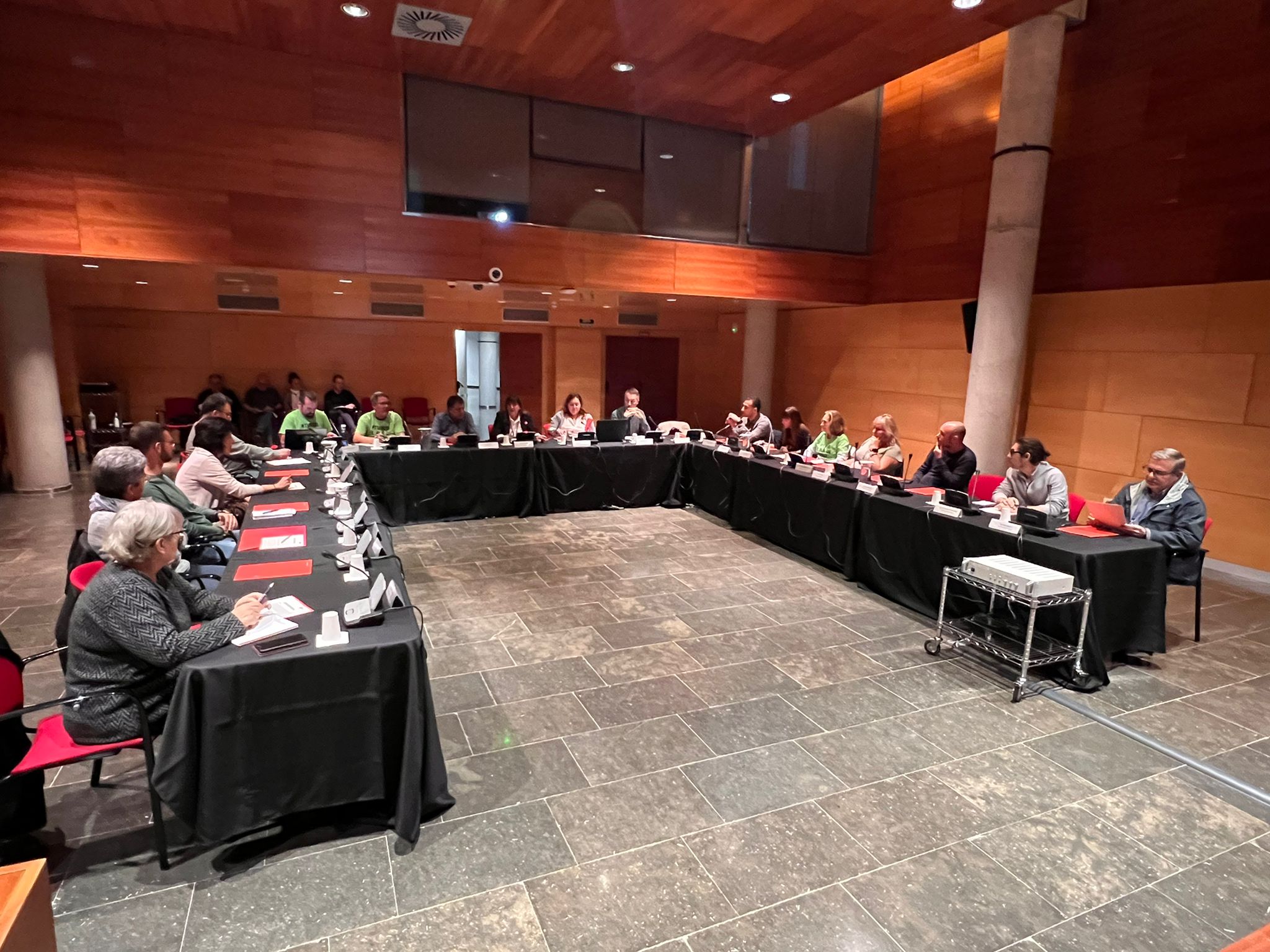 6ba5a35e 25c8 43c9 924e ed838646701c