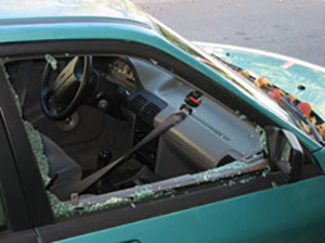 2011 foto noticia robatori cotxes
