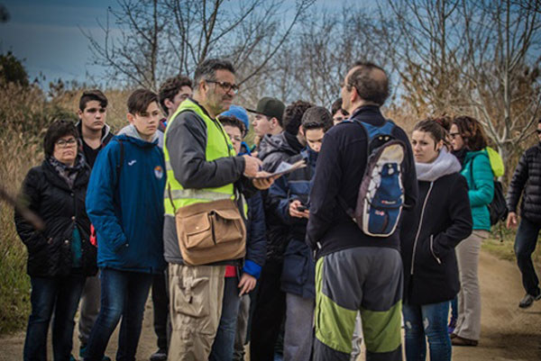 Alumnes pratencs ajuden a gestionar els espais naturals