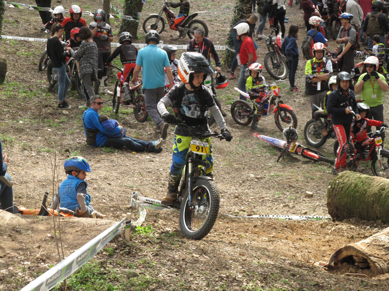 Esplugues inaugura la Copa Catalana de Trial de Nens 2018