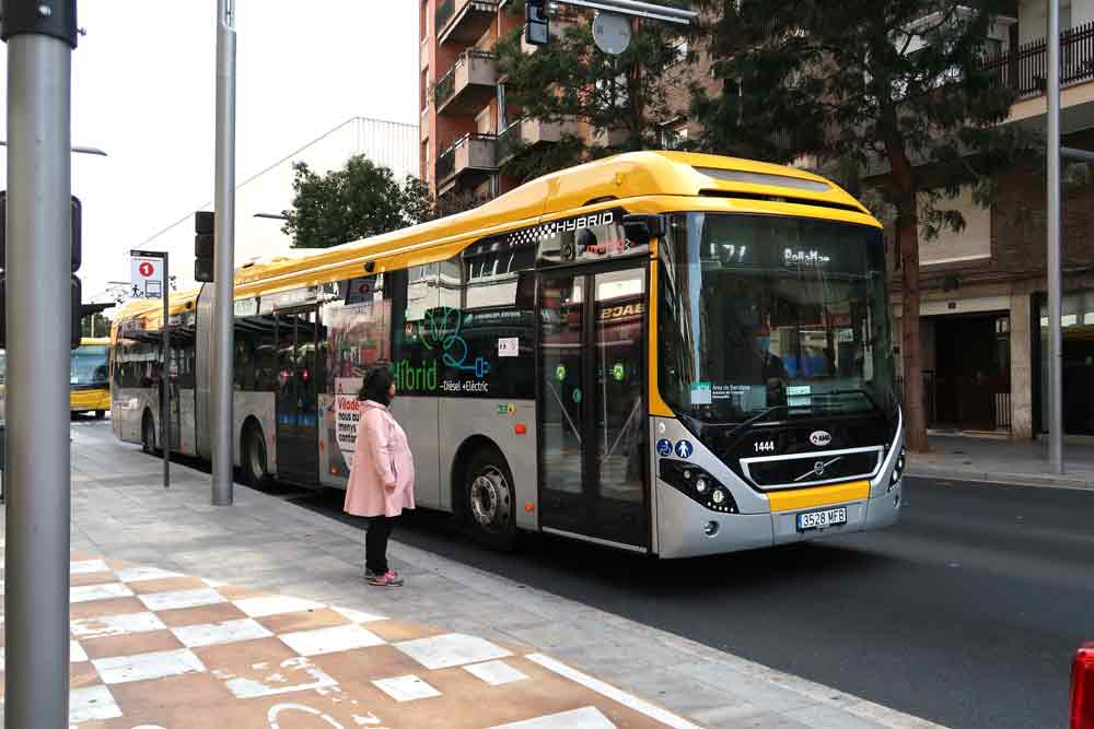 BUS 1 240323
