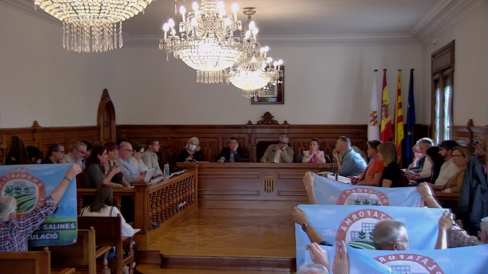 217599d0 256c 4a1e b5c8 870e186433eb