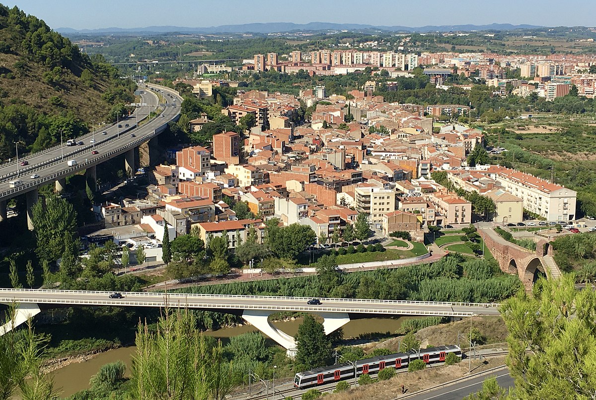 1200px Vista de Martorell des de la Torre Fossada de Castellbisbal