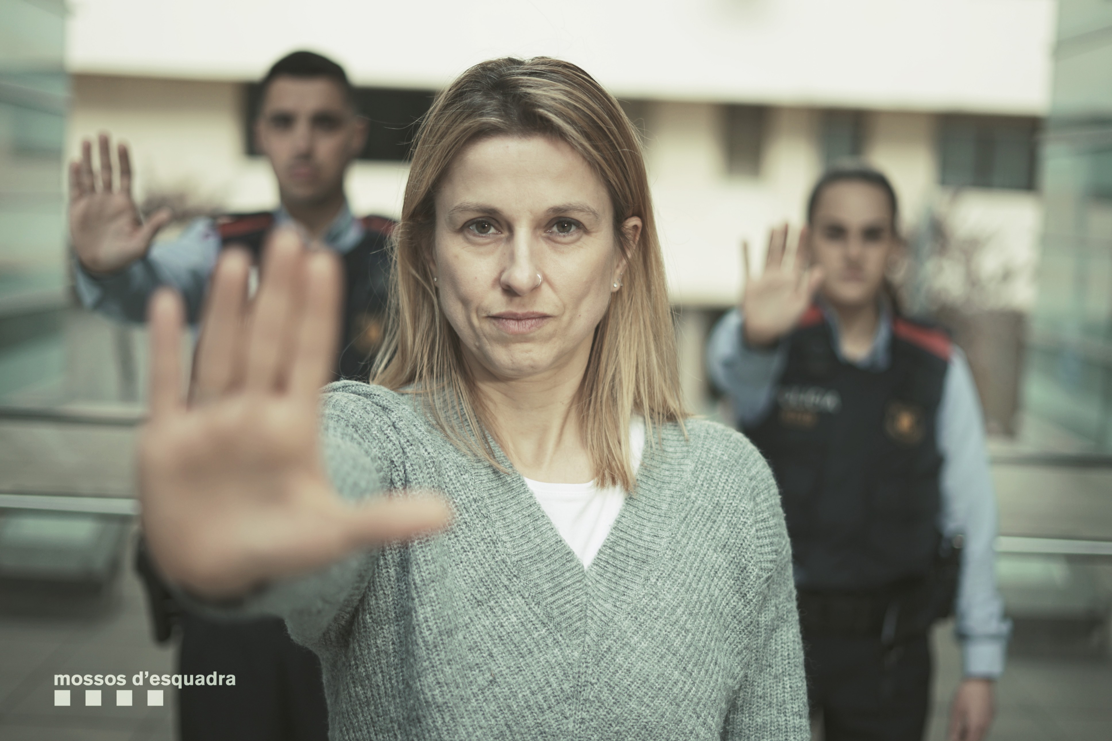 VIOLENCIA MOSSOS 2