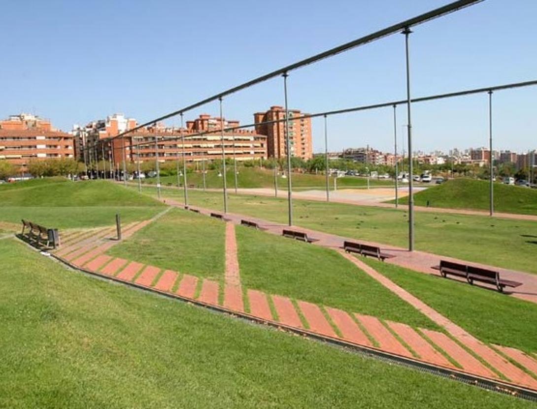 parc de la solidaritat esplugues de llobregat 2 1