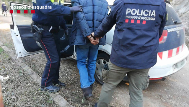 Els Mossos d'Esquadra van detenir, el dimecres 8 de maig, un home de nacionalitat albanesa, de 29 anys i veí de Sant Joan Despí