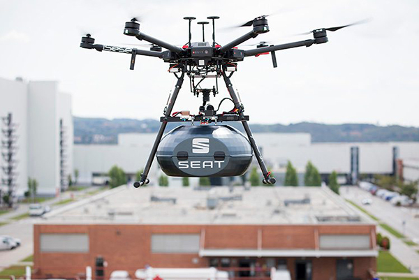  TECNOLOGIA: Les empreses SEAT i Grup Sesé es connecten a través de dron