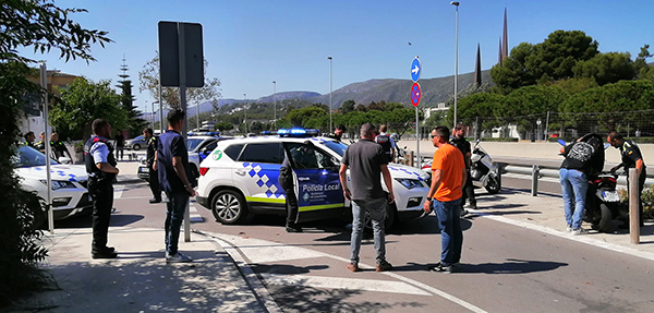 SUCCESSOS: Detenen dos presumptes lladres a Castelldefels després de robar una dona