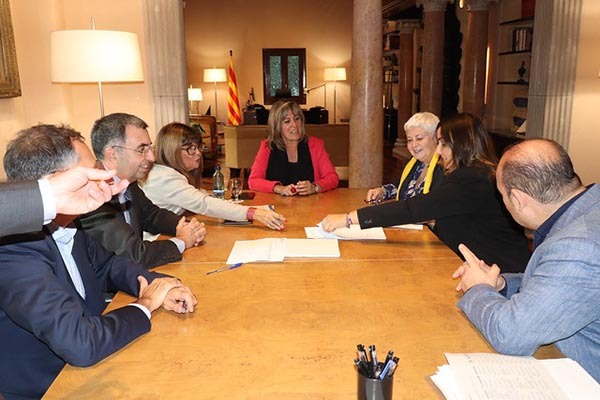 ECONOMIA: La Diputació i BBVA signen crèdits amb els ajuntaments de Sant Feliu de Llobregat i Corbera per valor total de més d'1,8 milions d'euros