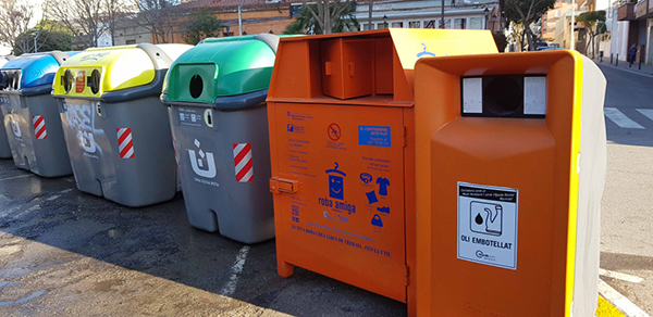 MEDI AMBIENT: Olesa va recollir el 2018 un total de 10.700 tones de residus, dels quals 3.760 tones eren per reciclar
