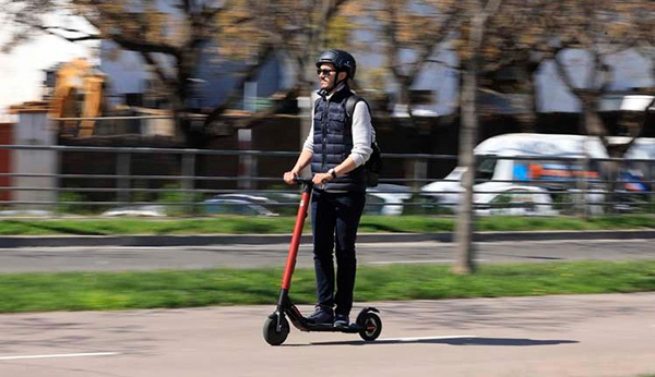 SOCIETAT: Sant Boi de Llobregat aprova una nova ordenança municipal sobre l’ús de bicicletes i patinets en l’espai públic