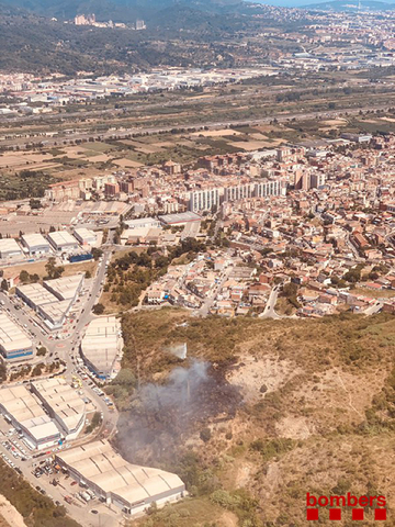 SUCCESSOS: Crema 4.600 metres quadrats de vegetació forestal a Sant Vicenç dels Horts