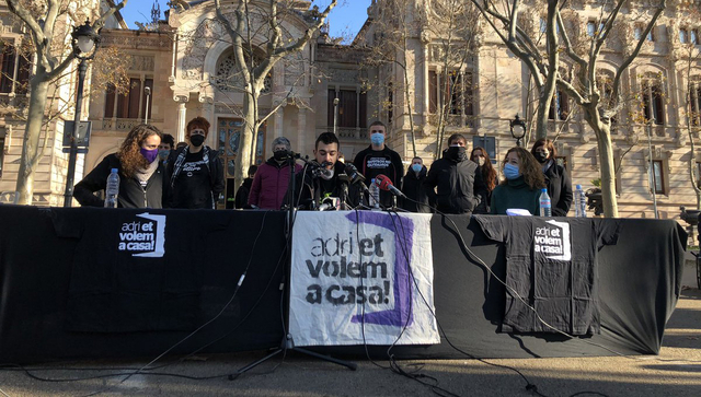L’activista Adrià Carrasco ha tornat a Catalunya després de més de dos anys i mig a l’exili (Bèlgica)