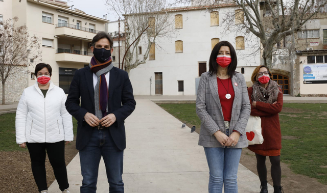 Xavi Paz, alcalde de Molins de Rei, i Rocio García, candidata socialista al Parlament de Catalunya