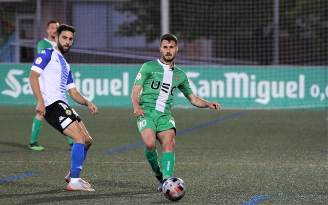 ESPORTS (FUTBOL, SEGONA B): L’Hércules guanya a Cornellà i El Prat pot amb el València-Mestalla