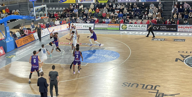  ESPORTS (BÀSQUET, LEB OR): El CB Prat guanya a Palència i puja posicions a la classificació