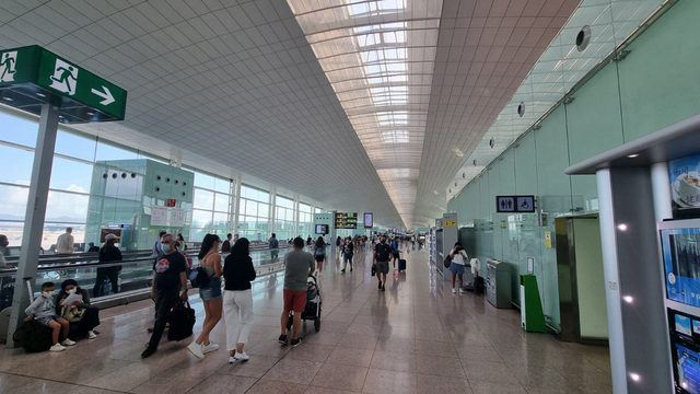 L’Aeroport del Prat tanca el 2021 amb 18,8 milions de passatgers