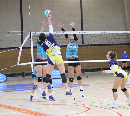 ESPORTS (VOLEIBOL, SUPERLLIGA FEMENINA 2): El Sant Just no pot amb el Castelló a casa