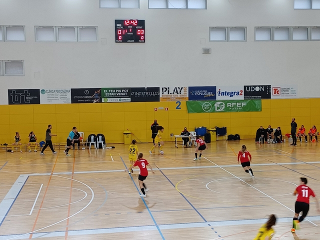 ESPORTS (FUTBOL SALA, PRIMERA DIVISIÓ FEM): La Penya Esplugues no pot amb l'Alcorcón 