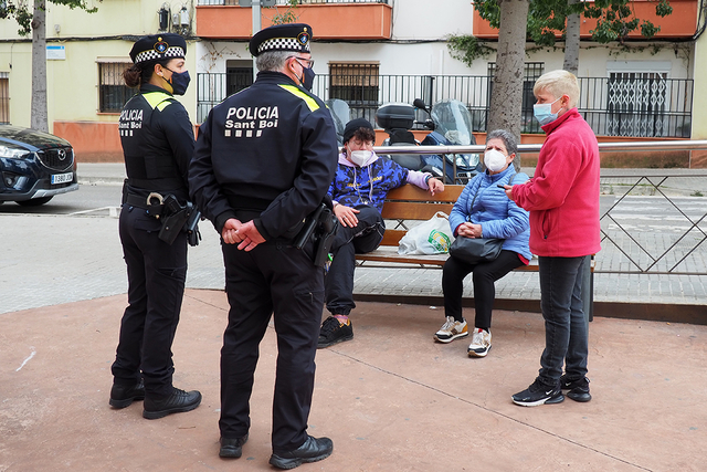 SOCIETAT: Sant Boi posa en marxa una unitat de policia de proximitat als barris, dotada amb dotze agents