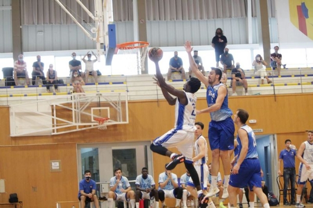 ESPORTS (BASQUET, LLIGA EBA): Inesperada derrota del BBA Castelldefels amb el cuer