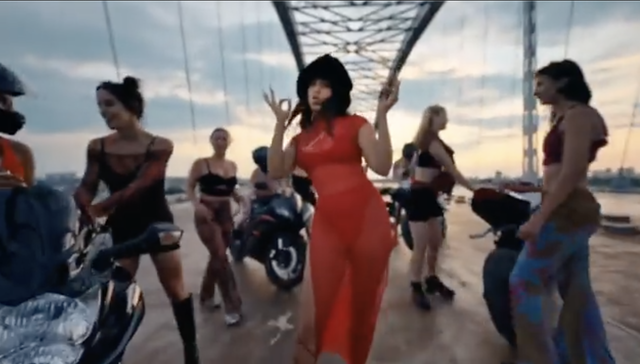 Imatge del videoclip de la sesrovirenca