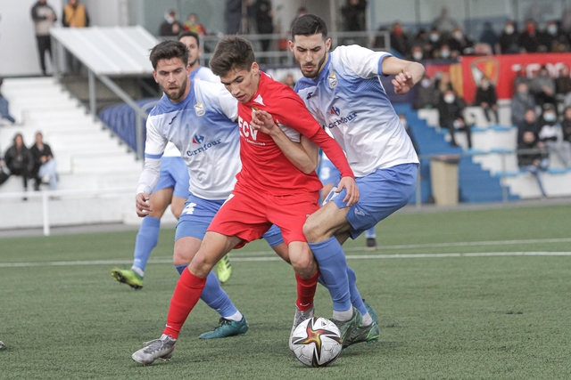 ESPORTS (FUTBOL, SEGONA RFEF): Gols i derrota del Prat a l’Olímpic de Terrassa